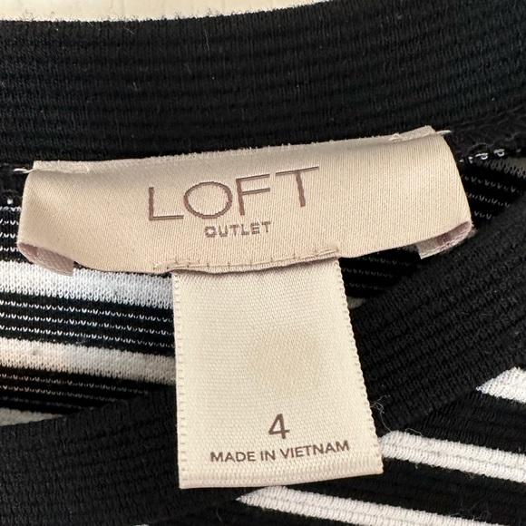 LOFT Black & White Stripe Dress Size 4 - Picture 4 of 5